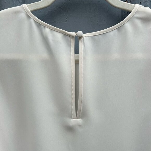 Wilfred Cream Long Sleeve Crepe Blouse, size M - Picture 9 of 9